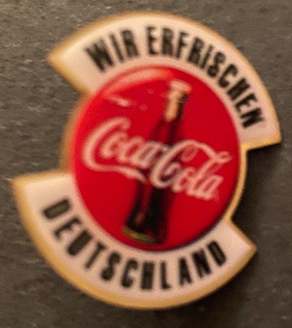 04891-1 € 3,00 coca cola pin wir erfrischen deutschland.jpeg
